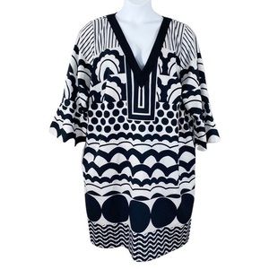 Eloquii black white bold printed bell pleated sleeve v-neck tunic dress 22